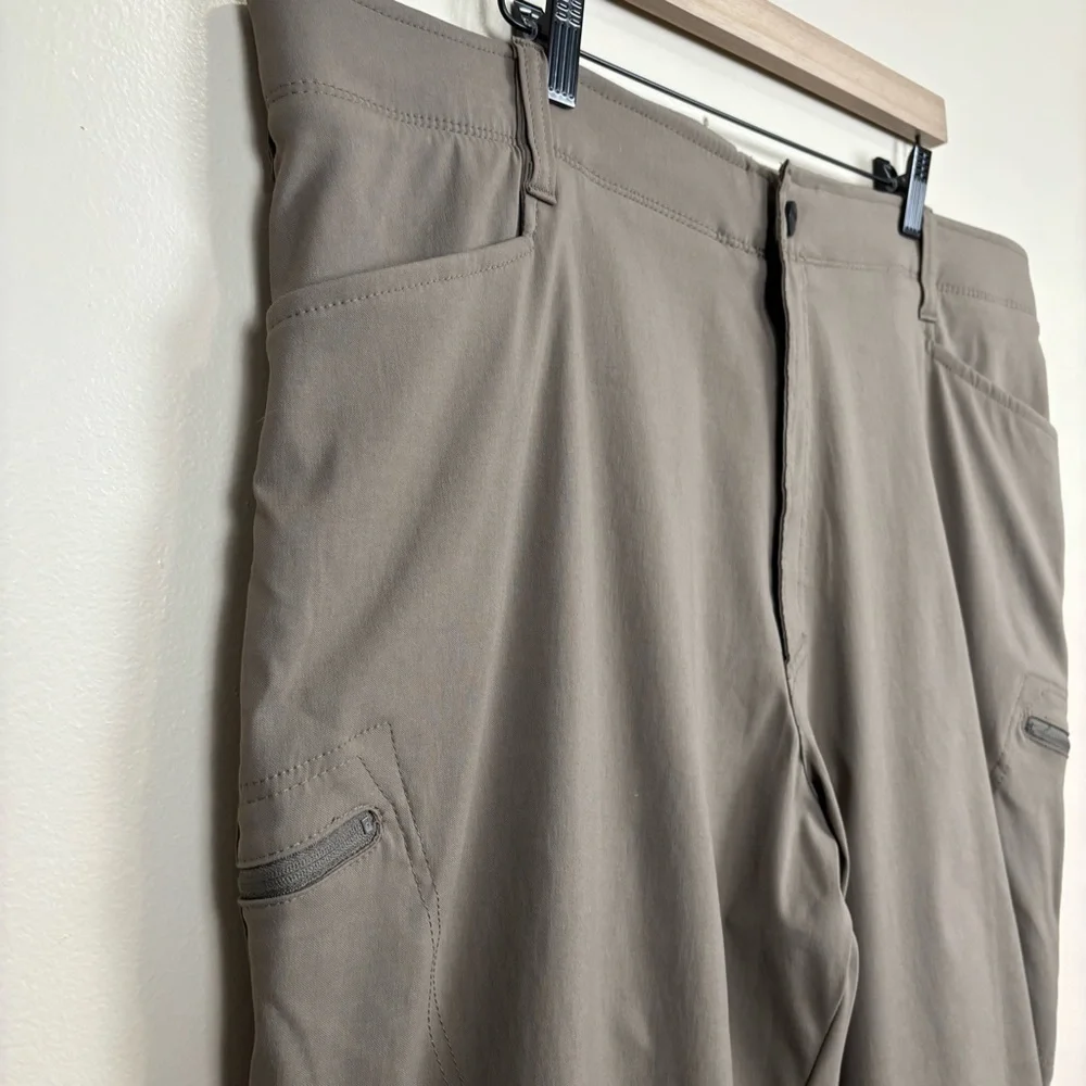Wrangler Pants Men 40x32 Brown Care 307 Hiking Outdoors Performance Straight Leg
